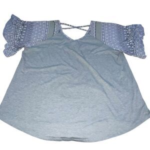 Absolutely Famous Grey & Blue Flutter Bell Sleeve Top - Size 2X